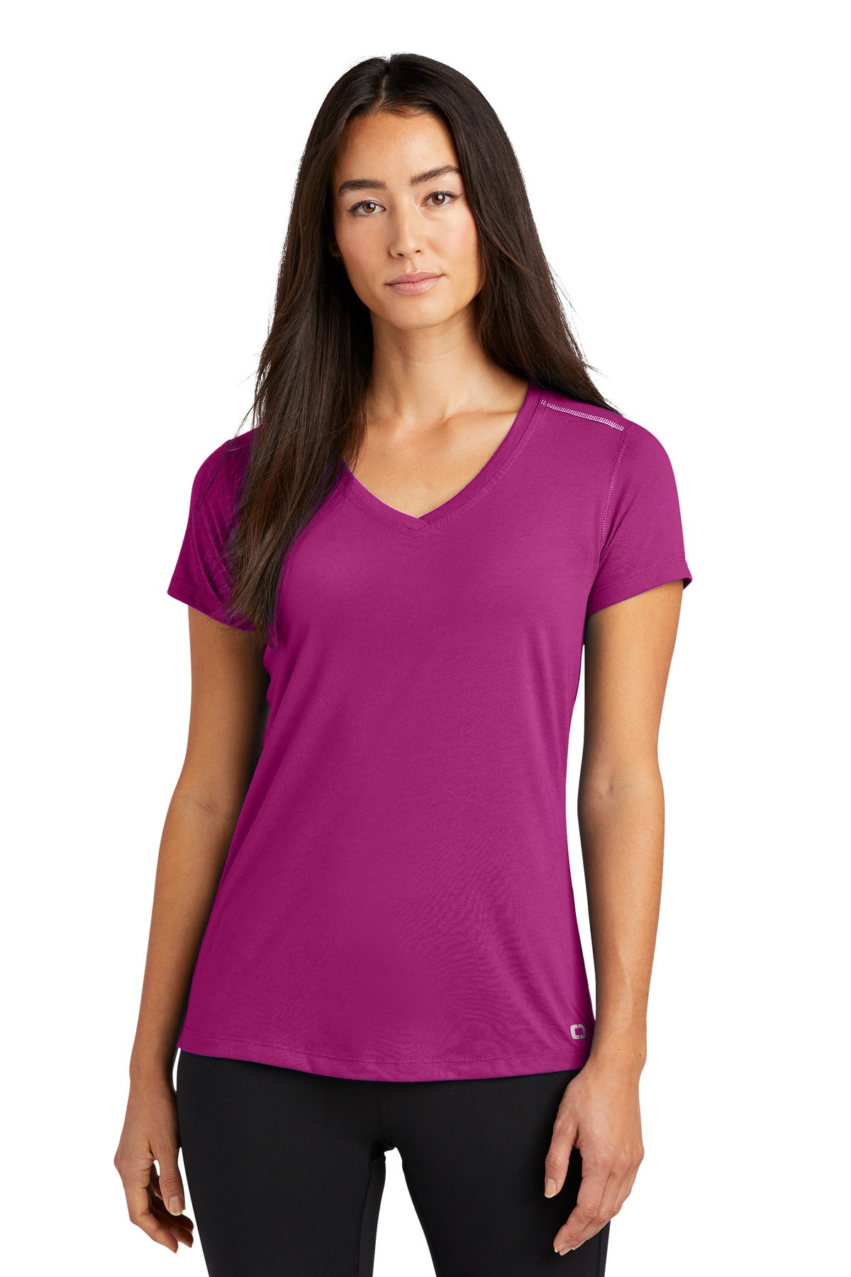 OGIO ® ENDURANCE Ladies Peak V-Neck Tee. LOE337