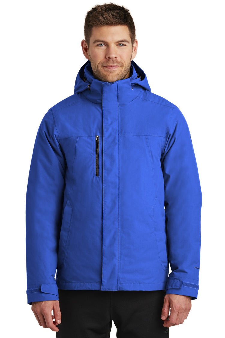 The North Face Traverse Triclimate 3 in 1 Jacket. NF0A3VHR